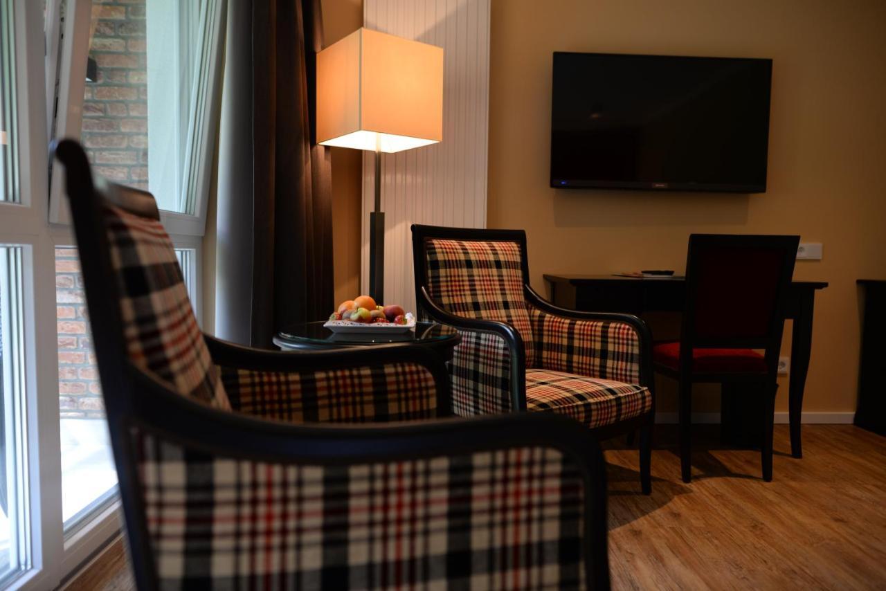 Gut Altona Hotell Dötlingen Eksteriør bilde