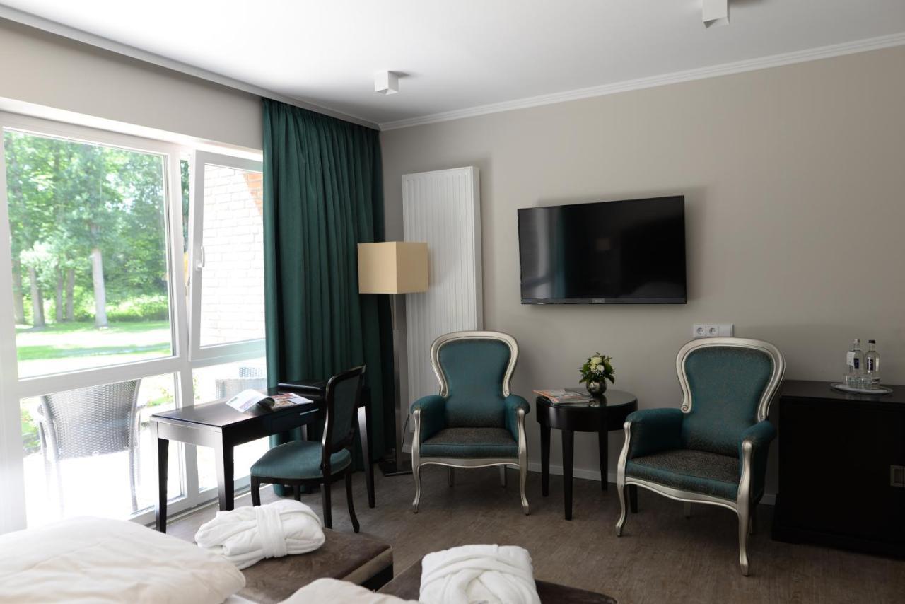 Gut Altona Hotell Dötlingen Eksteriør bilde