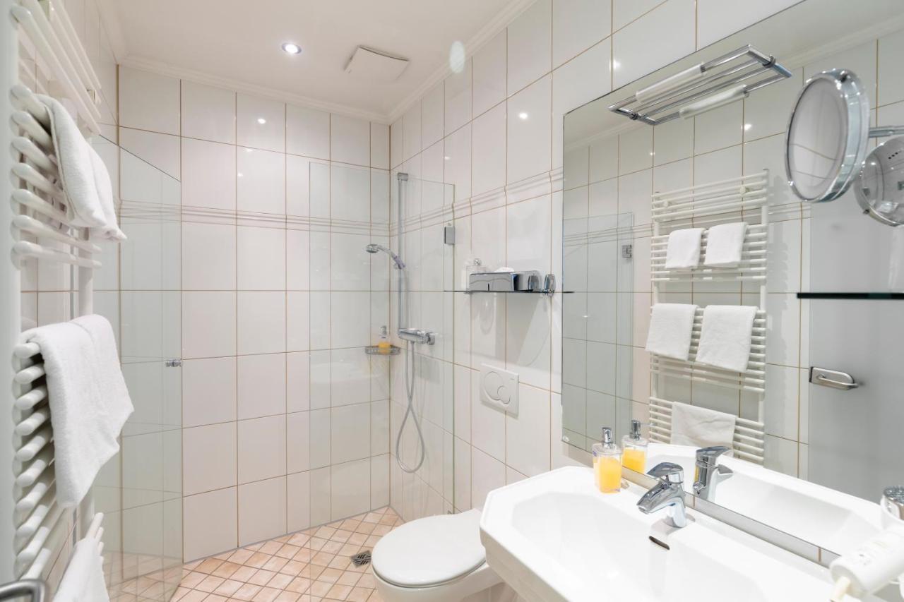 Gut Altona Hotell Dötlingen Eksteriør bilde
