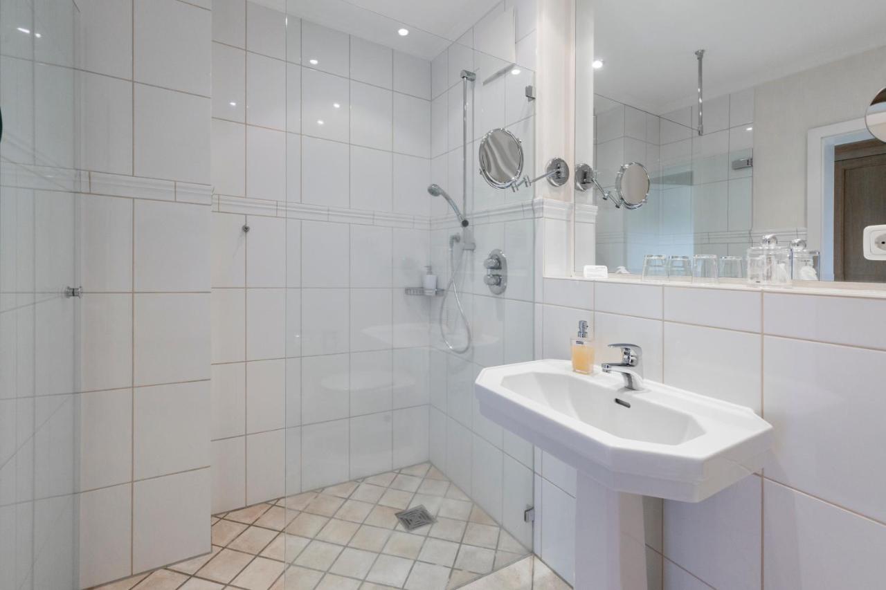 Gut Altona Hotell Dötlingen Eksteriør bilde